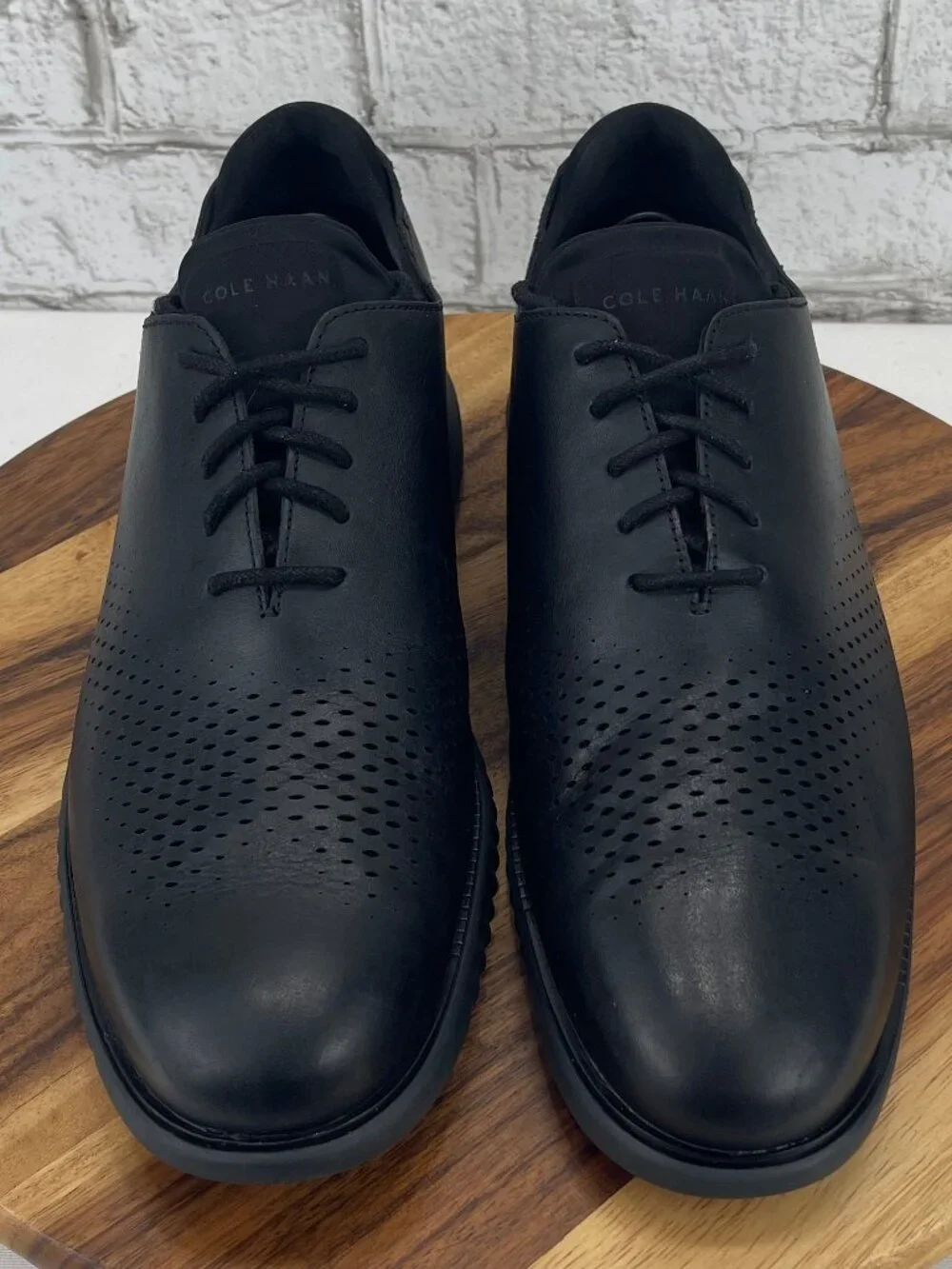 Cole Haan 2.Zerogrand Laser Wingtip Oxford Mens 13 M Black Leather Casual Shoes